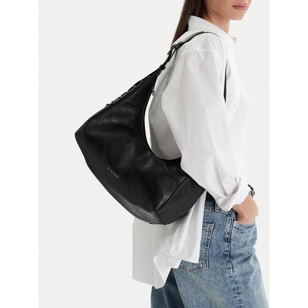 Torebka G-Star Raw. Czarne torebki klasyczne damskie G-Star Raw, bez wzorów, bez dodatków. Za 229.99 zł.