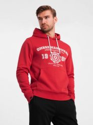 Męska bluza z kapturem kangurka z nadrukiem w stylu college – czerwona V1 OM-SSPS-0143 - XXL. Czerwone bluzy z kapturem męskie Ombre Clothing, l, z bawełny. W wyprzedaży za 99.99 zł.