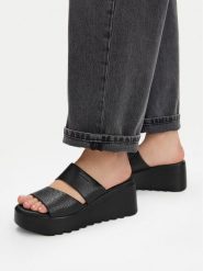 G-Star Raw Klapki CEO-WI16-14944-02 Czarny. Czarne klapki damskie G-Star, bez wzorów, ze skóry, bez obcasa. Za 149.99 zł.