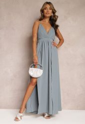 Szara Rozkloszowana Sukienka Maxi na Ramiączkach z Trójkątnym Dekoltem Claudi. Szare sukienki damskie Renee, l, bez wzorów, z tkaniny, eleganckie, bez kołnierzyka, dla wysokich, bez ramiączek, maxi, rozkloszowane. W wyprzedaży za 111.99 zł.