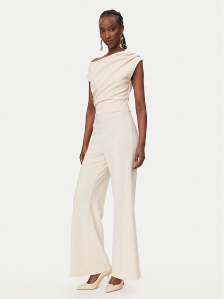 Rinascimento Kombinezon CFC0020254002 Beżowy Regular Fit. Brązowe kombinezony damskie RINASCIMENTO, l, bez wzorów, z syntetyku, bez kołnierzyka, bez ramiączek. Za 749.99 zł.