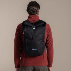 Klasyczny plecak Craghoppers Kiwi Rolltop II 20 L. Czarne plecaki damskie CRAGHOPPERS, bez wzorów, z materiału, klasyczne. Za 320.60 zł.
