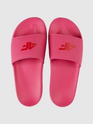 Klapki damskie 4F 4FRSS26FSLIF062. Białe klapki damskie 4f, bez wzorów, z poliesteru, bez obcasa. Za 59.99 zł.