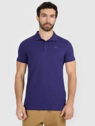 4F Koszulka polo regular męska - granatowa M. Niebieskie koszulki polo męskie 4f, m, bez wzorów, z bawełny, bez ramiączek. W wyprzedaży za 59.99 zł.