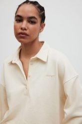 Bluza damska z kołnierzem w kolorze BUTTER YELLOW - EXPLORE-S/M. Żółte bluzy bez kaptura damskie Marsala, m, z bawełny. Za 339.90 zł.