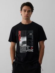 4F T-shirt regular z nadrukiem męski - czarny XL. Czarne t-shirty męskie 4f, m, bez wzorów, z bawełny, bez kołnierzyka. Za 79.99 zł.