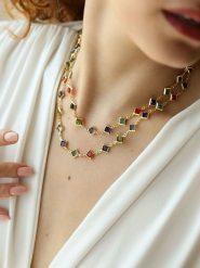 L'Atelier de Gaia Pozłacany naszyjnik z kryształami - dł. 45 cm rozmiar: onesize. Żółte naszyjniki damskie L'Atelier de Gaia, pozłacane. Za 43.99 zł.