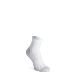 Skarpety biegowe Odlo Performance Run Quarter Socks. Białe skarpetki męskie Odlo, bez wzorów. Za 70.39 zł.