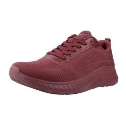 Buty SKECHERS BOBS SQUAD Bordeaux. Czerwone obuwie trekkingowe damskie Skechers, na fitness i siłownię. Za 266.99 zł.