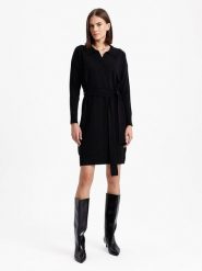 BGN Sukienka dzianinowa w kolorze czarnym rozmiar: 38. Czarne sukienki damskie BGN, na co dzień, bez wzorów, z dzianiny, bez kołnierzyka, bez ramiączek, mini, proste. Za 87.40 zł.