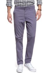 WRANGLER SPODNIE MĘSKIE CHINO CADET PURPLE W16LR333P 112127316. Fioletowe spodnie materiałowe męskie Wrangler, bez wzorów, z materiału. Za 189.99 zł.