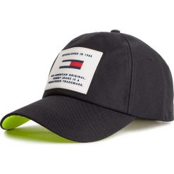 Czapka z daszkiem TOMMY JEANS - Tju Original Cap AU0AU00460 002. Czarne czapki męskie Tommy Jeans, bez wzorów, z jeansu. W wyprzedaży za 139.00 zł.