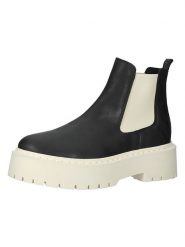 Steve Madden Sztyblety w kolorze czarnym rozmiar: 39. Czarne botki damskie Steve Madden, sportowe, bez obcasa, bez zapięcia. Za 250.35 zł.