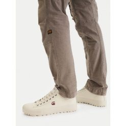 Trampki G-Star. Białe trampki i tenisówki męskie G-Star, bez wzorów, bez zapięcia. Za 126.99 zł.