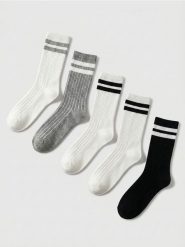 Prążkowane skarpetki w paski 5 pack - wielobarwny. Skarpetki damskie Sinsay, bez wzorów, prążkowane. Za 19.99 zł.