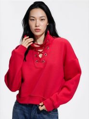 Gładka bluza z bawełną - czerwony. Czerwone bluzy bez kaptura damskie Reserved, l, z bawełny. Za 139.99 zł.