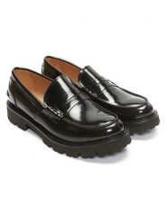 British Passport Skórzane mokasyny w kolorze czarnym rozmiar: 41. Czarne mokasyny męskie British Passport. Za 491.99 zł.