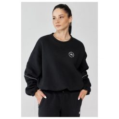 Damska bluza sportowa oversize Rough Radical Trip Classic. Czarne bluzy bez kaptura damskie ROUGH RADICAL, bez wzorów, bez ramiączek, bez kaptura. W wyprzedaży za 159.99 zł.