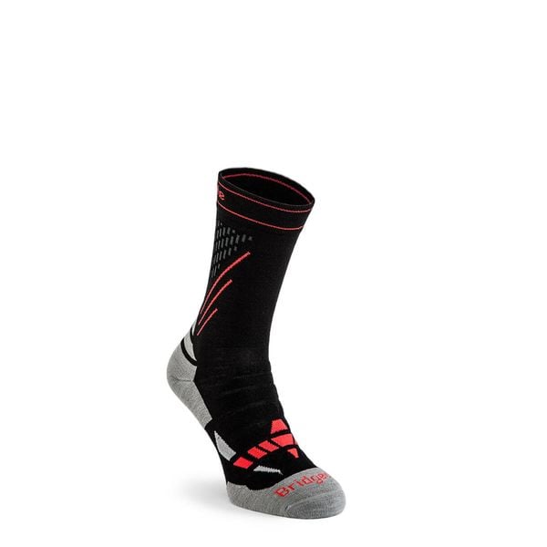 Skarpety narciarskie damskie Bridgedale Ski Nordic Race Merino P. Czarne skarpetki damskie Bridgedale, bez wzorów. Za 69.99 zł.