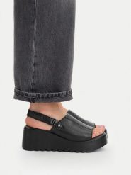 G-Star Raw Sandały CEO-WI16-14944-01 Czarny. Czarne sandały damskie G-Star, bez wzorów, ze skóry, bez obcasa, na koturnie. Za 259.99 zł.