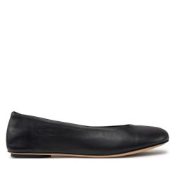 Baleriny Weekend Max Mara. Czarne baleriny damskie Weekend Max Mara, bez wzorów, bez obcasa. Za 969.99 zł.