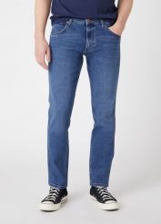 WRANGLER SPODNIE MĘSKIE GREENSBORO BLOWN AWAY W15QKP59U 112126959. Spodnie materiałowe męskie Wrangler, bez wzorów, z jeansu. Za 229.99 zł.