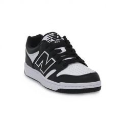 Buty do chodzenia męskie New Balance 480. Białe buty sportowe na co dzień męskie New Balance, ze skóry, bez zapięcia, trekkingowe. Za 379.00 zł.