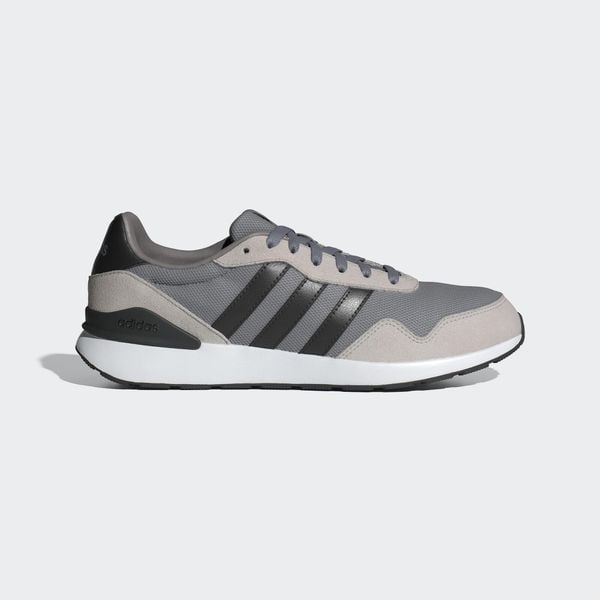 Buty Run 60s 4.0. Czarne buty trekkingowe męskie Adidas, bez zapięcia, trekkingowe. Za 259.00 zł.