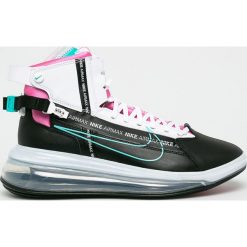 Nike Sportswear - Buty Air Max 720 Satrn. Czarne buty sportowe na co dzień męskie Nike Sportswear, z gumy, bez zapięcia. W wyprzedaży za 629.90 zł.