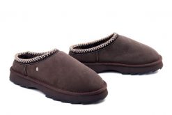 Emu Australia W13179 Sharky Scuff chocolate, domowe damskie. Brązowe kapcie damskie Emu Australia, ze skóry. Za 365.42 zł.