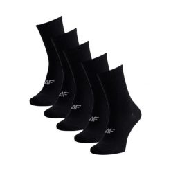 Skarpety męskie 4F 5-pak, bawełniane, bezszwowe, ponad kostkę. Czarne skarpetki męskie 4f, bez wzorów, z bawełny. Za 58.99 zł.