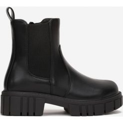 Czarne Botki Workery Ita. Czarne botki dziewczęce Born2be, bez wzorów, z jeansu, bez ramiączek. Za 169.99 zł.