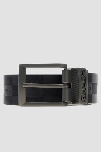 GUESS Czarny dwustronny męski pasek w monogram Reversible Logo Belt, Rozmiar S. Czarne paski męskie Guess, z aplikacjami, eleganckie. W wyprzedaży za 159.99 zł.