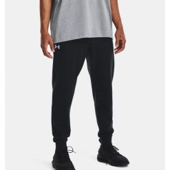 Spodnie fitness męskie Under Armour Rival Fleece Joggers. Czarne spodnie sportowe męskie Under Armour. W wyprzedaży za 149.00 zł.
