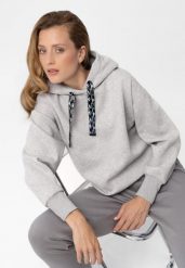 Bluza z kapturem B-ROSI. Szare bluzy z kapturem damskie Volcano, s, z bawełny. Za 169.99 zł.