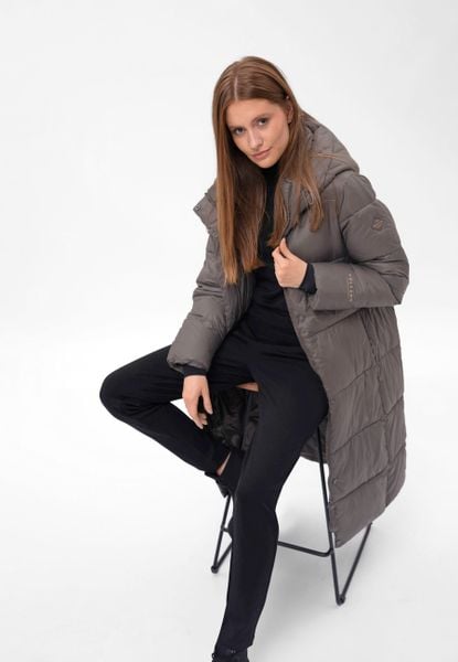 Długi, ciepły płaszcz J-MACADAMIA. Brązowe płaszcze damskie Volcano, na zimę, s, bez wzorów, z materiału. Za 429.99 zł.