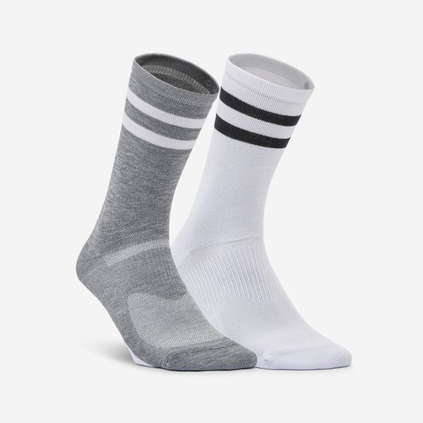 Skarpetki fitness wysokie 2 pary. Skarpetki damskie DOMYOS, bez wzorów, z dzianiny. Za 29.99 zł.