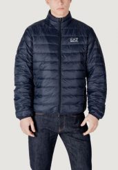 Kurtka puchowa Mężczyzna EA7. Niebieskie kurtki męskie EA7, na zimę, m, bez wzorów, z materiału, bez kaptura. Za 579.99 zł.