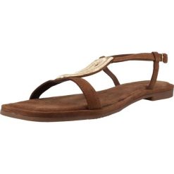 Sandały CARMELA 163290C Brązowy. Brązowe obuwie trekkingowe damskie Carmela, bez wzorów, ze skóry, bez obcasa. Za 245.99 zł.