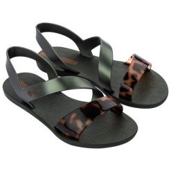 Sandały Ipanema Vibe 82429BD417 zielone. Zielone sandały damskie bez wzorów, z gumy, bez obcasa. Za 235.14 zł.