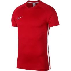 Koszulka męska Nike M Dry Academy SS czerwona AJ9996 657. Czerwone t-shirty sportowe męskie Nike, m, bez ramiączek, do piłki nożnej. W wyprzedaży za 55.00 zł.