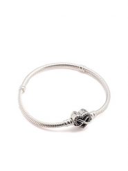Pandora Srebrna bransoletka "Family Forever And Always" rozmiar: 19. Szare bransoletki damskie Pandora, srebrne. Za 311.85 zł.
