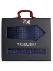 Finshley & Harding London Krawat i poszetka z jedwabiu Mężczyźni Jedwab niebieski, ONE SIZE. Niebieskie krawaty i muchy męskie Finshley & Harding London, bez wzorów, z jedwabiu. Za 199.95 zł.