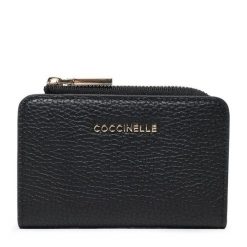Portfel Coccinelle. Czarne portfele damskie Coccinelle, bez wzorów. Za 399.99 zł.