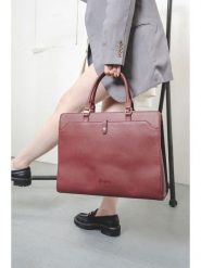 Christian Laurier Skórzana aktówka "Nya" w kolorze bordowym - 42 x 32 x 14 cm rozmiar: onesize. Czerwone aktówki damskie Christian Laurier, z materiału. Za 413.99 zł.