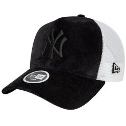 Czapka z daszkiem dla dorosłych New York Yankees Velour Trucker Cap. Białe czapki męskie New Era, bez wzorów, z poliesteru, casualowe. Za 260.00 zł.
