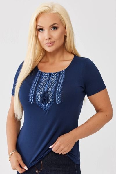 Bawełniana granatowa bluzka z haftem przy dekolcie OVERSIZE PLUS SIZE WIOSNA LATO. Białe bluzki damskie Moda Size Plus Iwanek, l, bez wzorów, z bawełny, biznesowe, bez kołnierzyka, plus size, bez ramiączek. Za 129.90 zł.