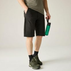 Męskie wodoodporne buty do chodzenia Vendeavour. Zielone buty trekkingowe męskie Regatta, bez zapięcia, trekkingowe. Za 189.99 zł.