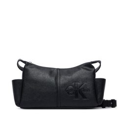 Torebka Calvin Klein. Czarne torebki klasyczne damskie CALVIN KLEIN, bez wzorów, bez dodatków. Za 409.99 zł.