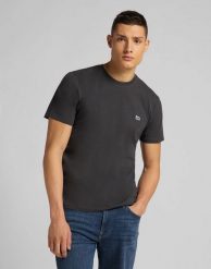 MĘSKI T-SHIRT LEE SS SMALL LOGO TEE WASHED BLACK L60UFQON 112113584. Czarne t-shirty męskie Lee, l, bez wzorów, bez kołnierzyka. Za 79.99 zł.